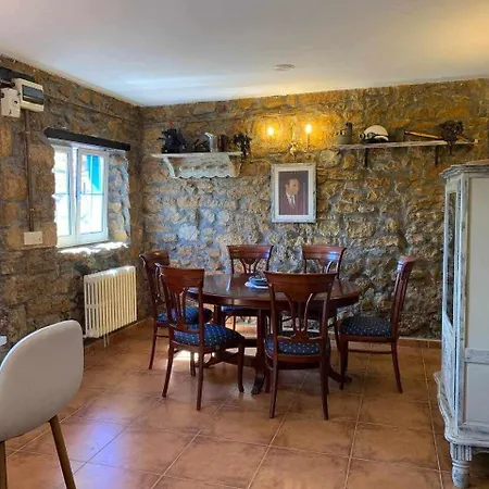 Holiday home La Casina De Martin By Silastur Limanes
